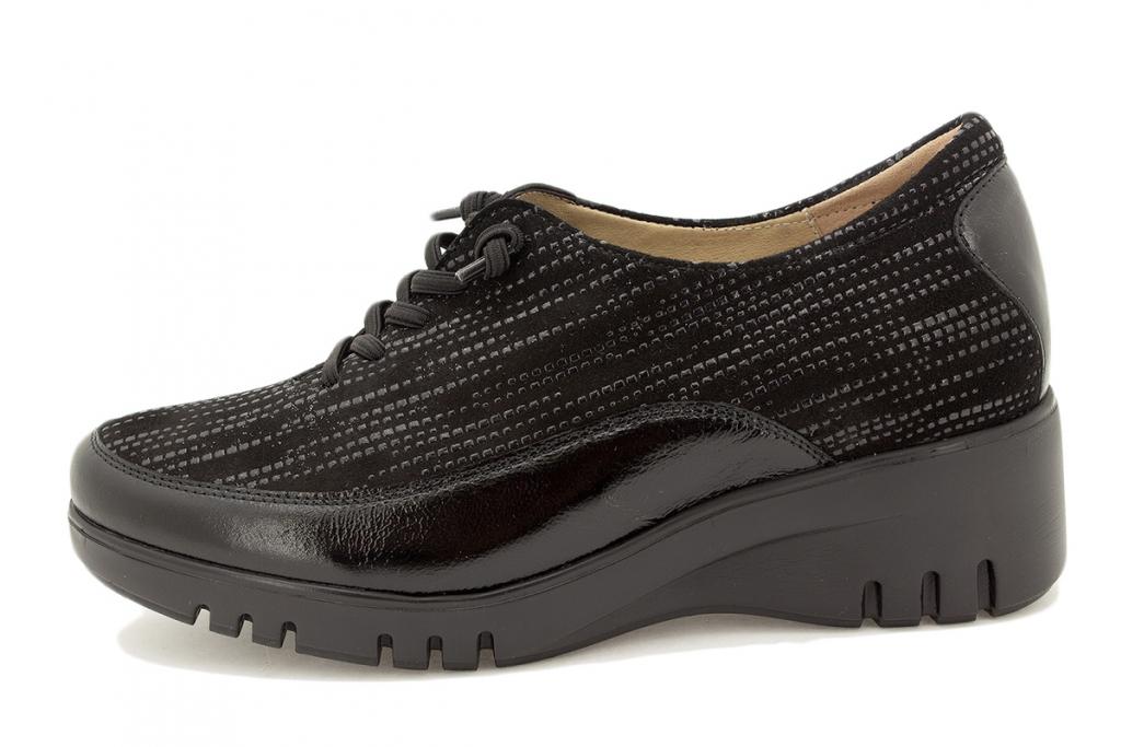 Black Patent Lace-up shoe 225924